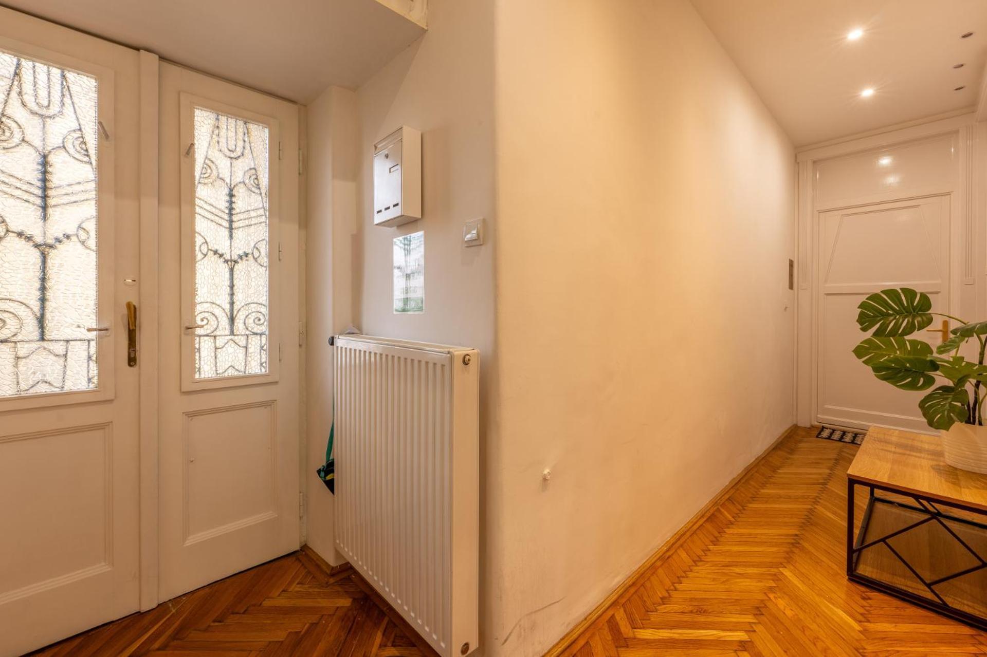 Suite Apartment Hidden Gem Next Synagogue - A Boedapest Buitenkant foto
